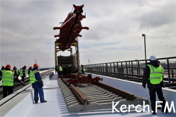 Ж/д сообщение по Крымскому мосту обещают запустить 9-10 декабря