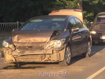 На Черепашке в Керчи произошло ДТП