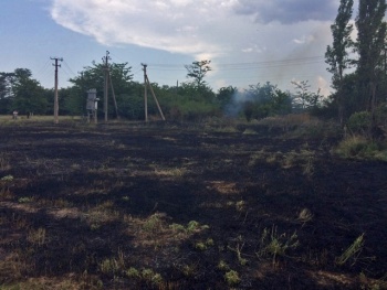 Еще одно возгорание потушили пожарные в Багерово