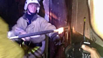 На пожаре в Керчи спасли троих и эвакуировали 27 человек