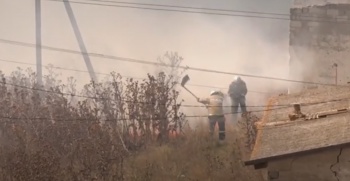 В Ленинском районе горело сельскохозяйственное поле