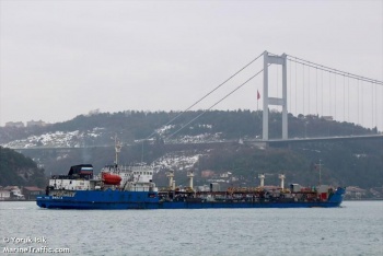 В Украине задержали судно, которое возило топливо в Крым