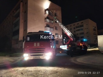 Вчера в Керчи горела пятиэтажка