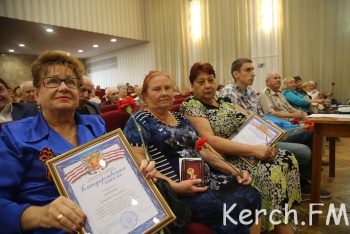 Новости » Общество: В Керчи отметили День пожилого человека