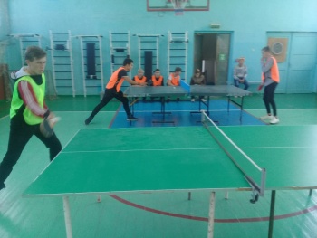 Керченские студенты соревновались в турнире по настольному теннису