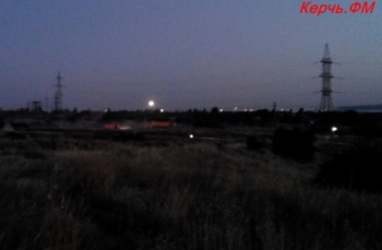 Ты репортер: Жители района завода Войкова в Керчи задыхаются по вечерам