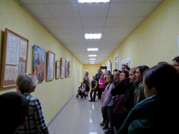 Новости » Культура: В Лапидарии открыли выставку детских рисунков