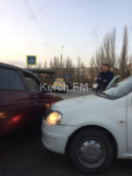 В Керчи на автовокзале произошла авария