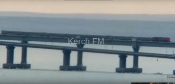 Тестовые поезда проехали по Крымскому мосту