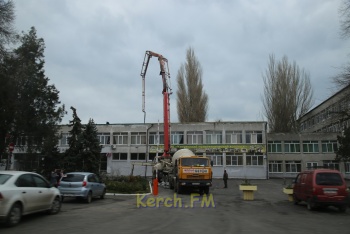 Новости » Общество: В Керченском политехе завершаются плановые ремонтные работы