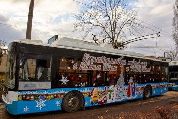 В Крыму  появятся новогодние троллейбусы