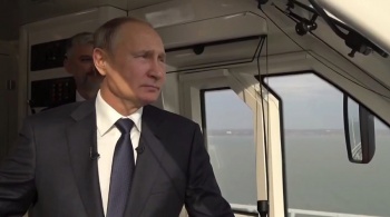 Путин уже прибыл в Тамань по железной дороге Крымского моста