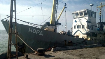 Новости » Общество: Аксенов рассказал, когда экипаж «Норда» получит новое судно