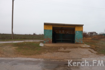 Спартанское воспитание школьников в Керчи: до остановки 1,5 км вброд