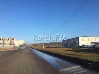 На Куль-Обинском шоссе произошел порыв водовода