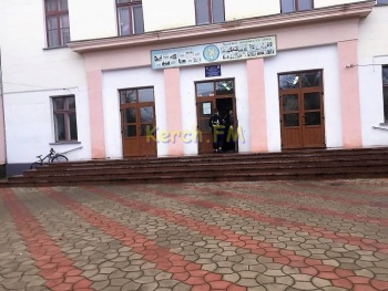 Новости » Общество: Нет денег на охрану: в Крыму оценили уровень безопасности в школах