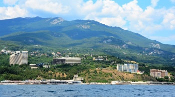 Новости » Общество: Крымские власти проверили больше 200 средств размещения на наличие туристов