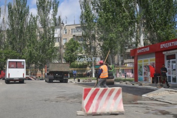 В Керчи на Гайдара появилась небольшая парковка