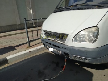 Новости » Криминал и ЧП: На Пирогова в Керчи  произошло ДТП: «Газель» догнала учебный автомобиль