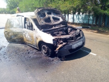 При возгорании автомобиля в Крыму пострадал мужчина