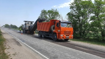Строители «Тавриды» начали ремонт дорог в Крыму по нацпроекту