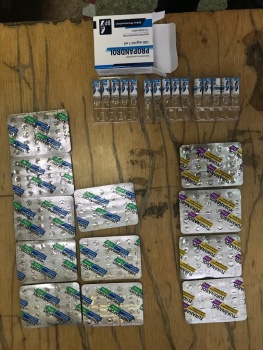 Таможенники задержали крымчанина при получении посылки с запрещенными препаратами