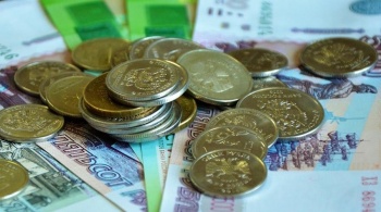 Аксенов призвал пострадавшие компании активнее подавать заявки на получение субсидий