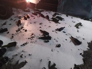 Новости » Криминал и ЧП: Группа туристов пострадала во время экскурсии на завод шампанского в Крыму