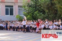 Малоимущим семьям из Керчи просят помочь подготовиться к школе