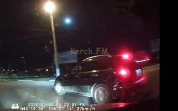 Ты репортер: Видеорегистратор зафиксировал опасное вождение на дороге Керчи