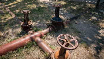 Новости » Общество: В Крыму «пропали» десятки километров новых сетей водоснабжения