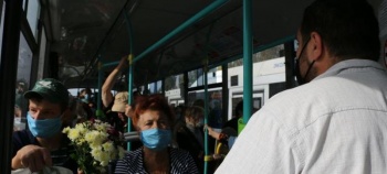 В автобусах Керчи проверяли, все ли соблюдают масочный режим