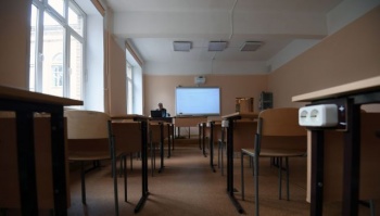 В Крыму снизилось число карантинных классов