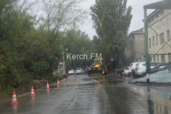 Новости » Общество: Дорогу на Глухова заасфальтировали