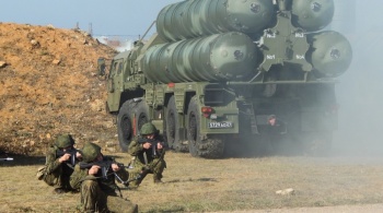 Новости » Общество: В Крыму комплексы  С-400 отработали уничтожение воздушных целей и борьбу с диверсантами