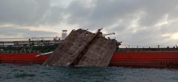 Предъявлено обвинение старшему помощнику капитана танкера, взорвавшегося в Азовском море