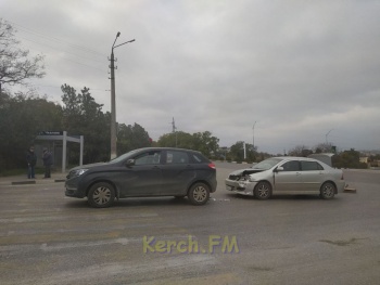 На перекрестке Чкалова – Куль-Обинское шоссе в Керчи произошло ДТП