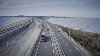 Новости » Общество: Более 1,2 млн автомобилей проехало по Крымскому мосту осенью