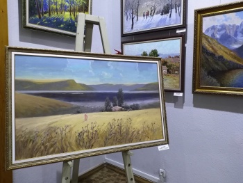 Персональная выставка Виктора Щесняка «Крым-Кавказ» открылась в Картинной галерее