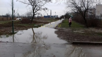 Керчане устали ждать когда восстановят  и благоустроят  улицу Ворошилова