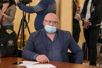 Депутата керченского горсовета Константина Ерманова лишили депутатского удостоверения