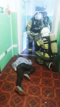 Керченские пожарные «потушили» спортинтернат