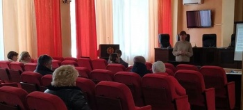 Новости » Общество: Встреча с предпринимателями по вопросам изменений в налоговом законодательстве прошла в Керчи