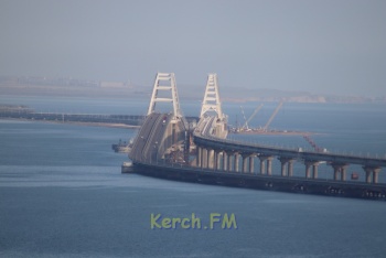 По Крымскому мосту ограничат движение в конце марта из-за учений