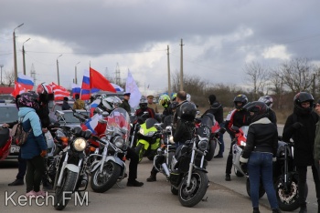 Новости » Культура: Керчан зовут на авто-мотопробег в День освобождения Керчи