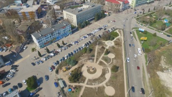 Новости » Общество: Работы в сквере по Кирова хотят завершить на три месяца раньше