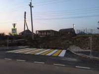 Новости » Общество: Улица Гаспринского в Керчи и особенный пешеходный переход