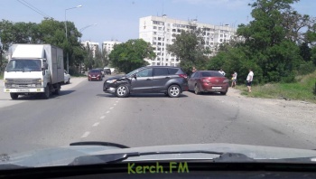 Новости » Общество: Керчане ищут свидетелей пятничной аварии на Верхнем Солнечном