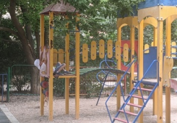 Новости » Общество: СК начал проверку после перелома черепа у 6-летнего ребенка на детской площадке в Крыму
