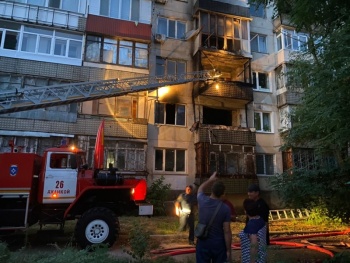 Новости » Общество: На пожаре в Крыму погиб человек